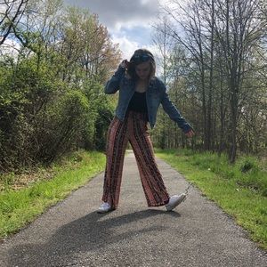 Meet your Posher, Malinda